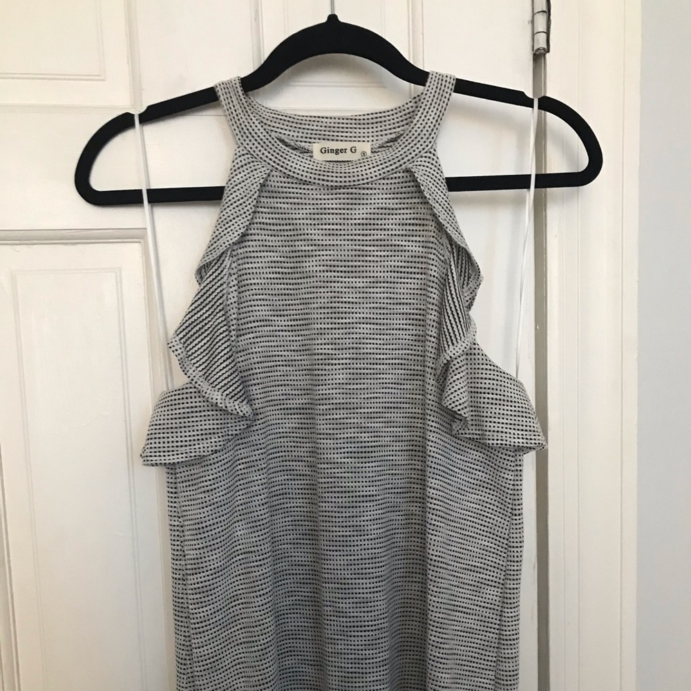 Ruffle neck shirt